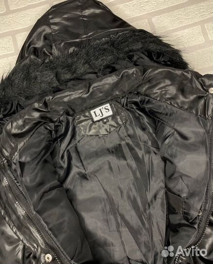Женская куртка демисезон М новая