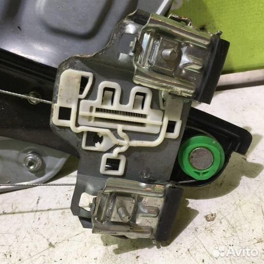 Стеклоподъемник электр. передний правый Шкода Йе