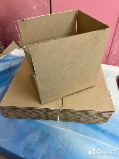 Новые картонные коробки для переезда