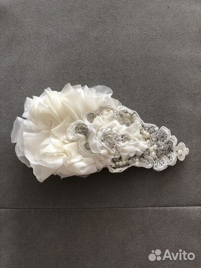 Свадебная заколка в волосы