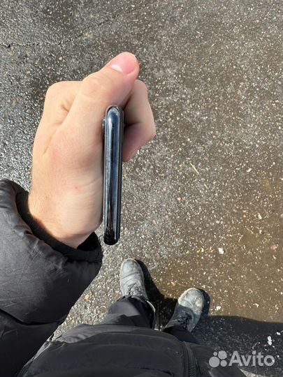 iPhone X, 64 ГБ