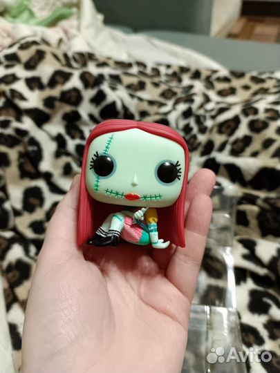 Funko pop Sally Sewing 806