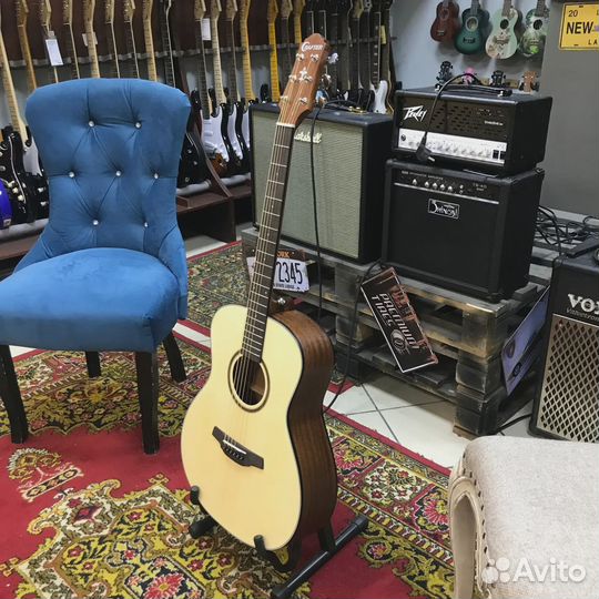 Акустическая гитара Crafter
