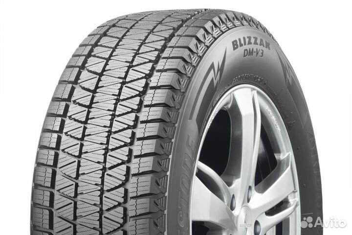 Bridgestone Blizzak DM-V3 215/65 R16 102S