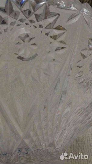 Большая ваза для фруктов