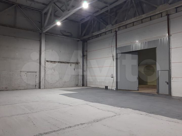 Склад, 220 м²