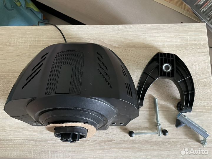 Игровой руль Thrustmaster T300