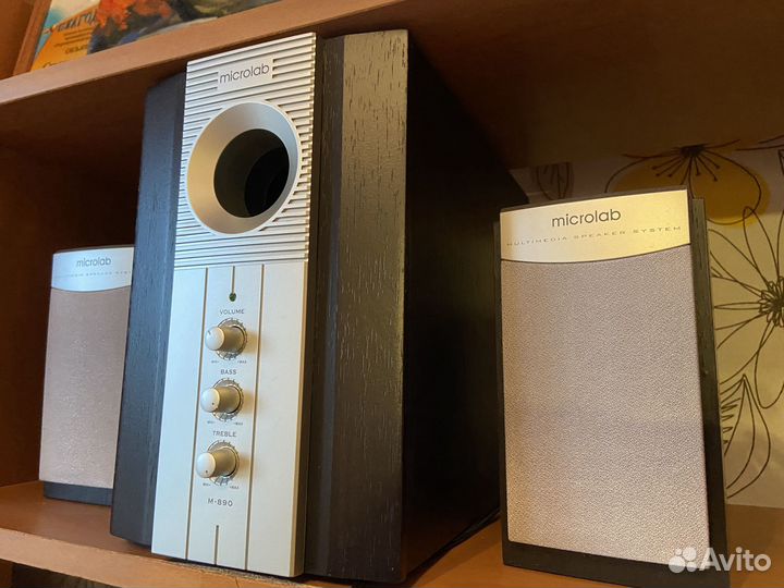 Сабвуфер + колонки Microlab M-890