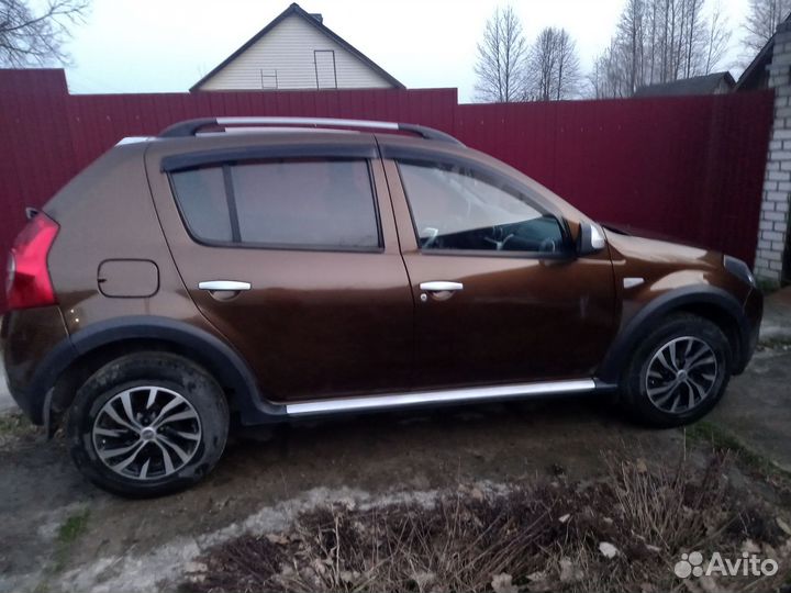 Renault Sandero Stepway 1.6 МТ, 2013, 151 000 км