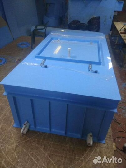 Ёмкость для перевозки живой рыбы