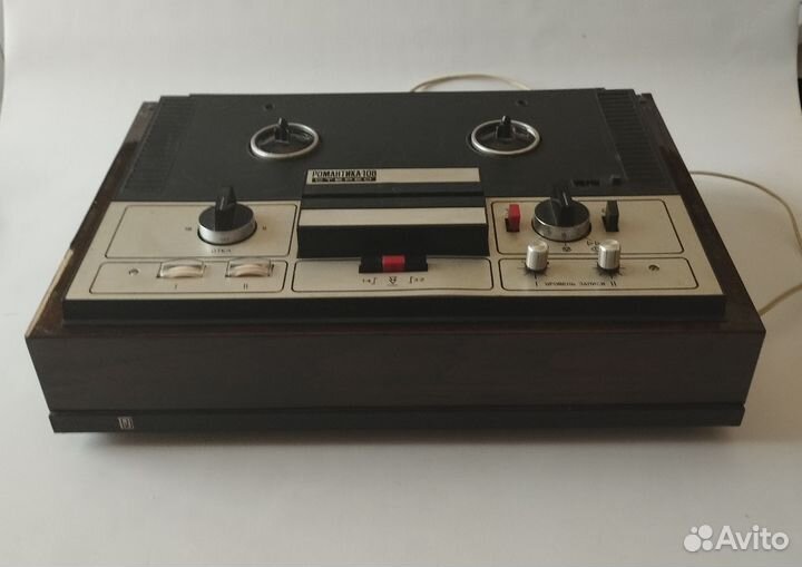 Магнитофон бобинный 