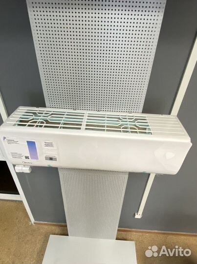 Кондиционер Midea и установка