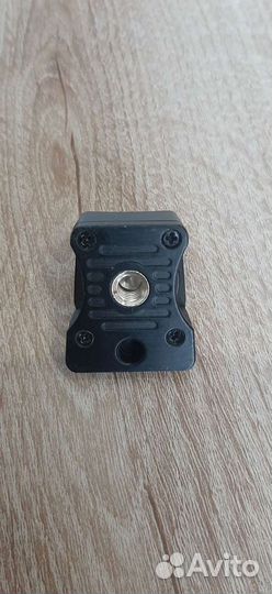 Универсальное крепление планки для видеокамеры