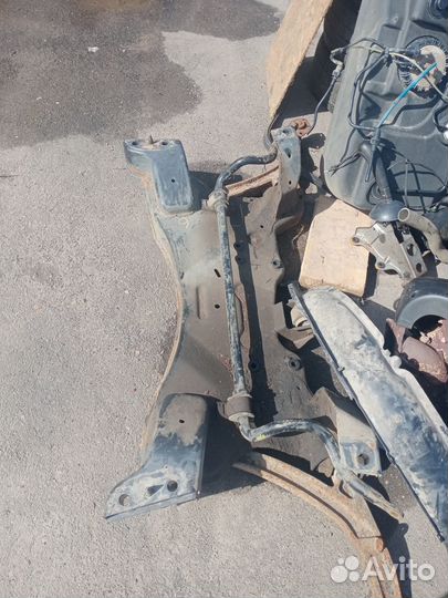 Подрамник с рычагами maxus стартер, и многое