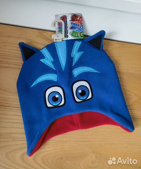 Кепка и шапка новые