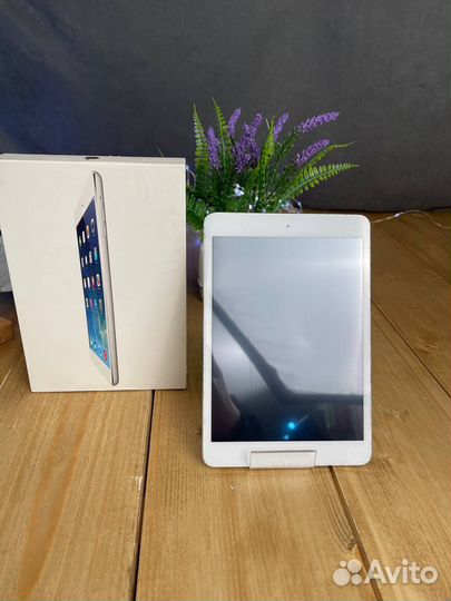 iPad mini cellular + wifi (цвет серебро)
