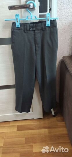 Школьный костюм для мальчика 128 серый