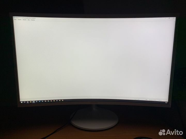 Монитор Samsung 31.5 FullHD