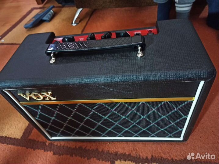VOX pathfinder bass 10