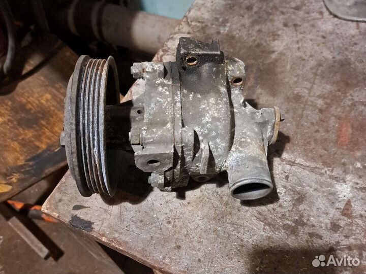 Помпа в сборе Шевроле нива