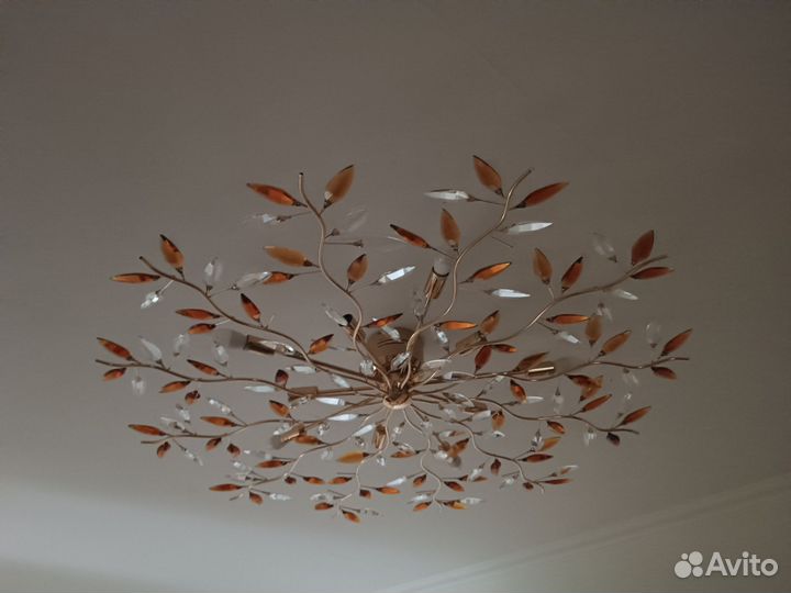 Люстра потолочная