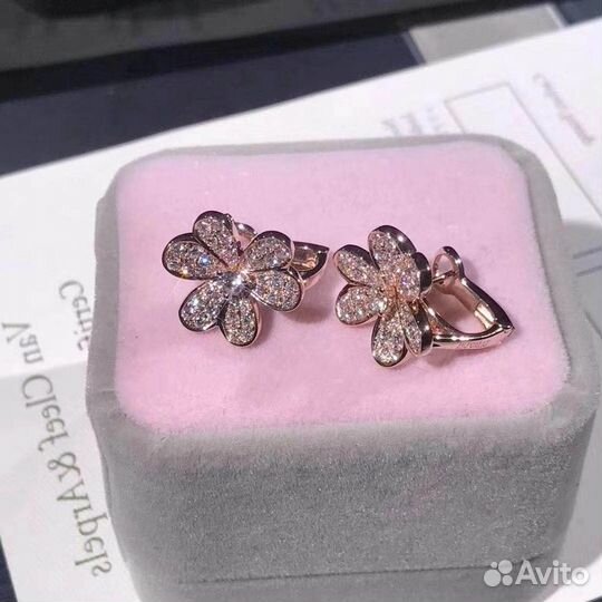 Серьги Van Cleef & Arpels Frivole 1.61ct