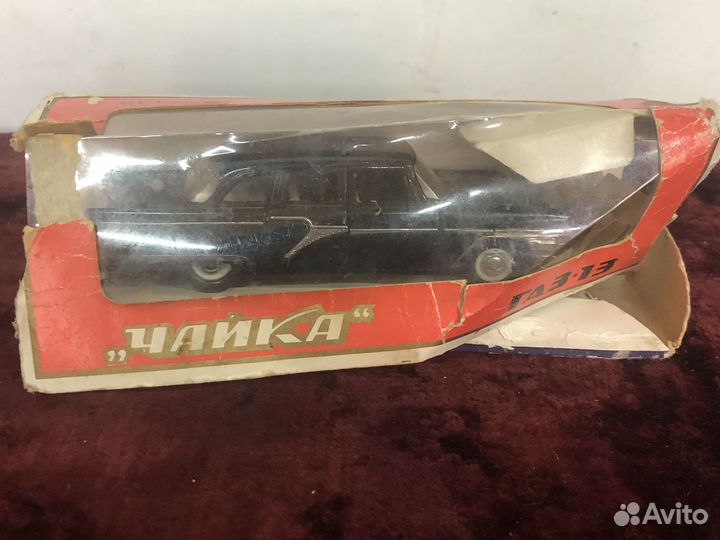 Модель автомобиля Чайка СССР