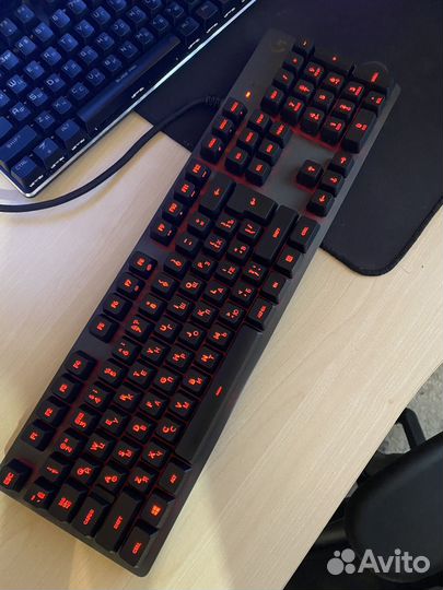 Игровая клавиатура logitech g413