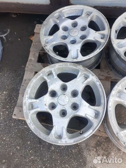 Комплект дисков на мицубисиси оригинал 6/139.7/16