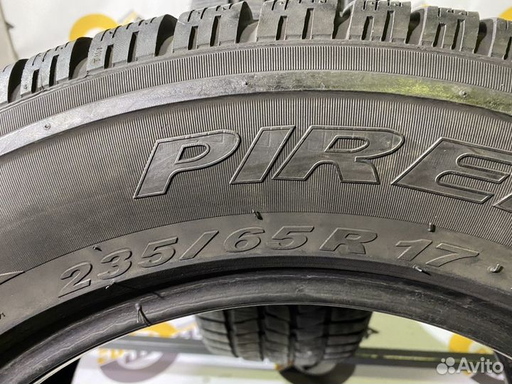 Pirelli Scorpion Ice&Snow 235/65 R17