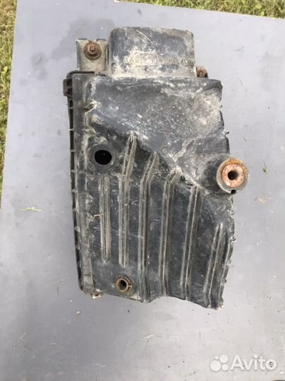 Корпус воздушного фильтра nissan maxima Qx a32 3л