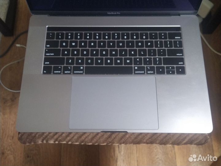 Apple macbook pro 15 2018 16gb
