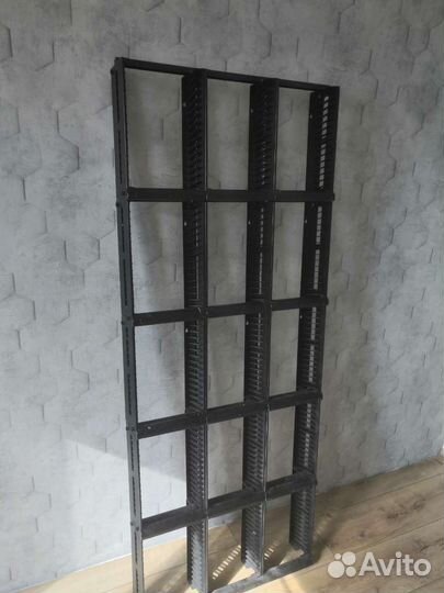 Стойка для DVD дисков