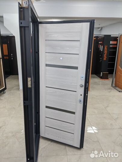 Дверь входная