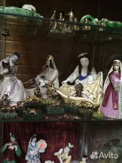 Фарфоровые статуэтки