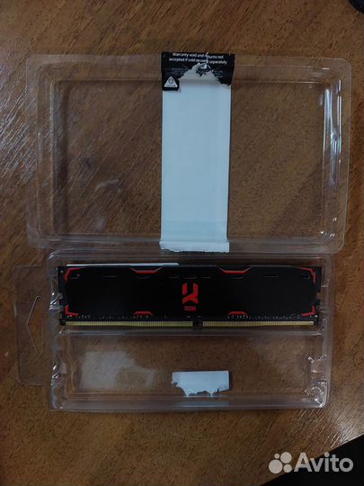 Оперативная память ddr4 8gb 2666 Goodram Iridium