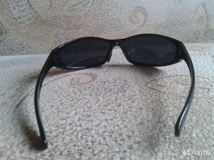 Солнцезащитные очки Gravity