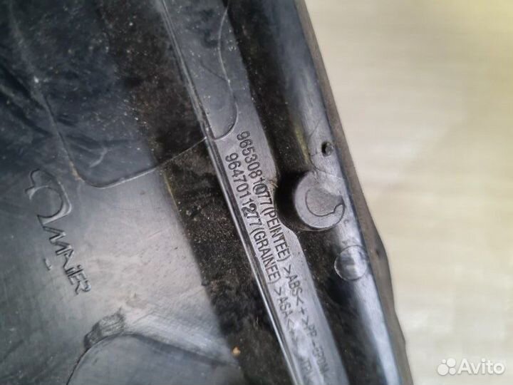 Накладка крыла Citroen C4 2006