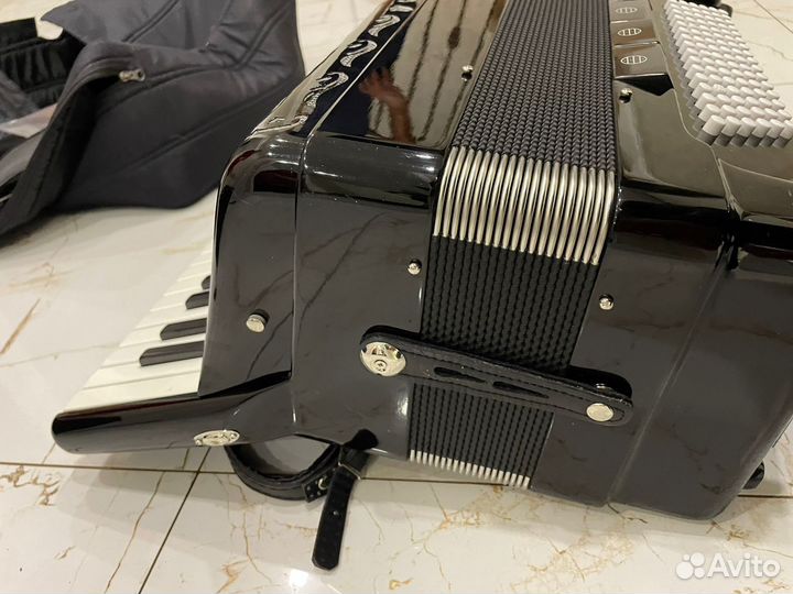 Аккордеон юпитер 7/8