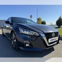 Nissan Altima 2.5 CVT, 2018, 120 000 км, с пробегом, цена 2 090 000 руб.