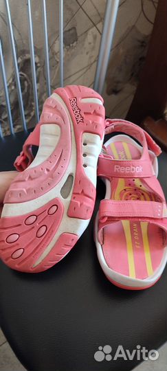 Сандали Reebok