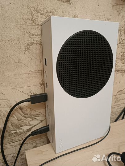 Xbox Series S 512GB 1 геймпад, без игр