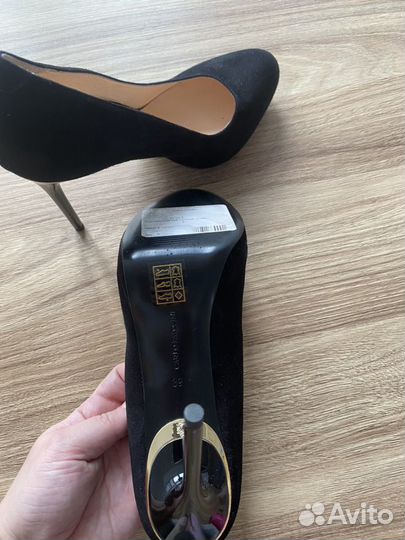 Туфли Carlo Pazolini классические новые