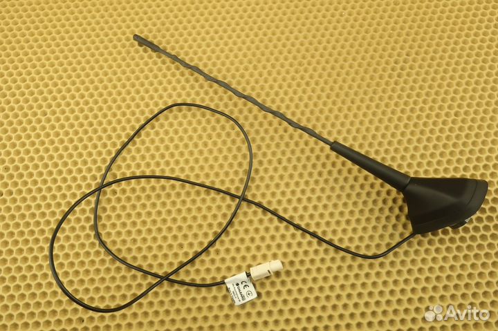 Антенна заводская LADA Xray