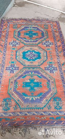 Ковер шерстяной ручной работы