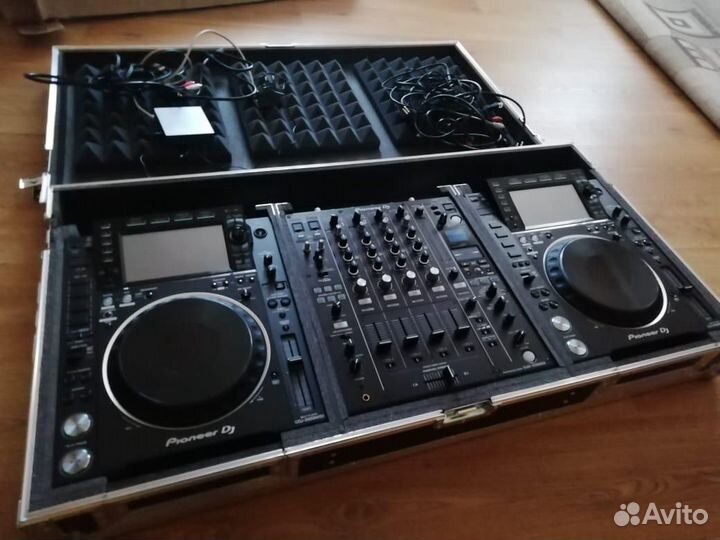 Кейс для 2-х Pioneer CDJ-2000NXS и микшера DJM-900