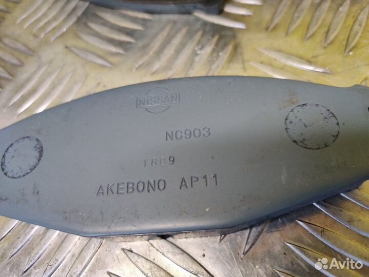 Колодки тормозные akebono (оригинал Япония) Nissan