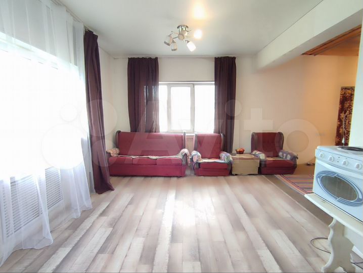 Дом 100 м² на участке 6,8 сот.