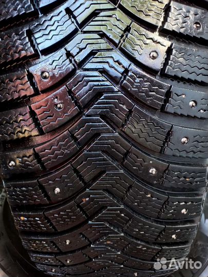 Michelin Latitude X-Ice North 2 + 225/65 R17