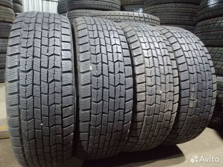 Goodyear Ice Navi 6 215/60 R17